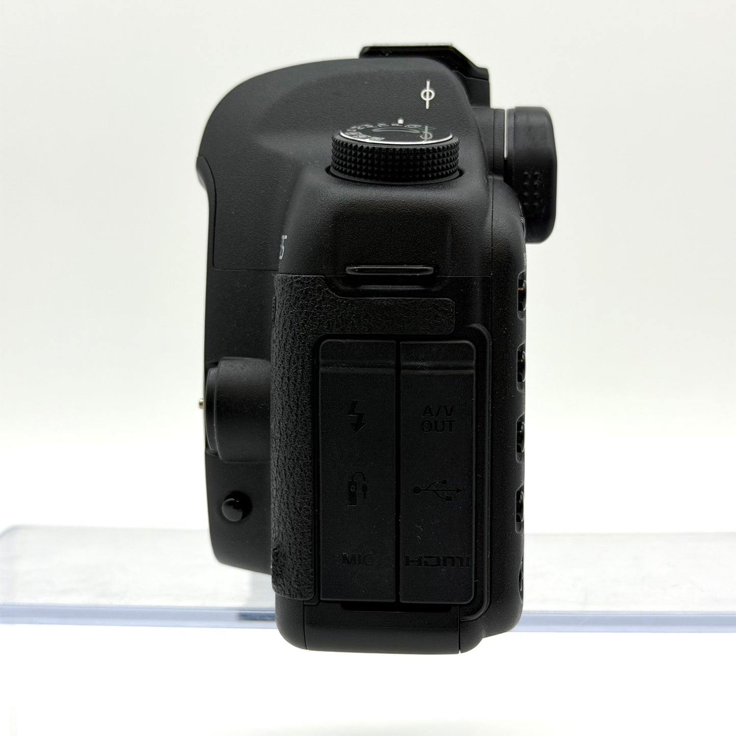 Canon EOS 5D Mark II 21.1MP Digital SLR DSLR Camera