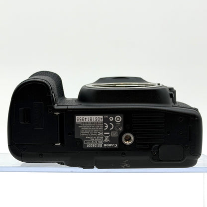 Canon EOS 5D Mark II 21.1MP Digital SLR DSLR Camera